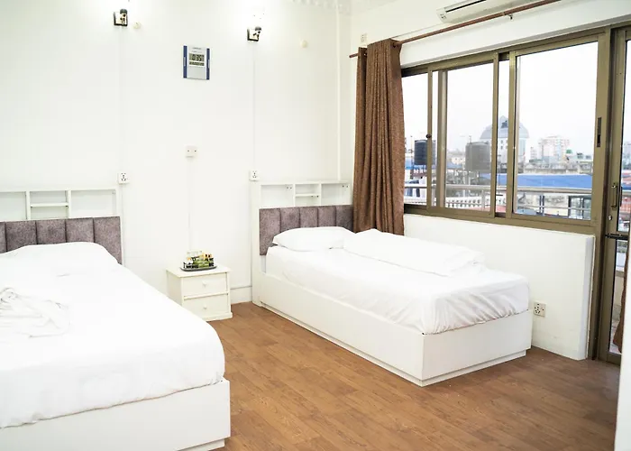 Aarya Wellness &